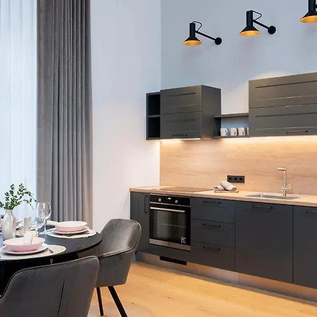 Apartamento Belhome Lutsu In Old Town