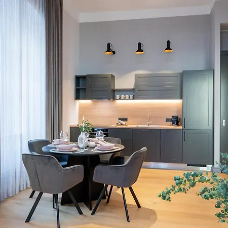 Belhome Lutsu In Old Town * Tartu