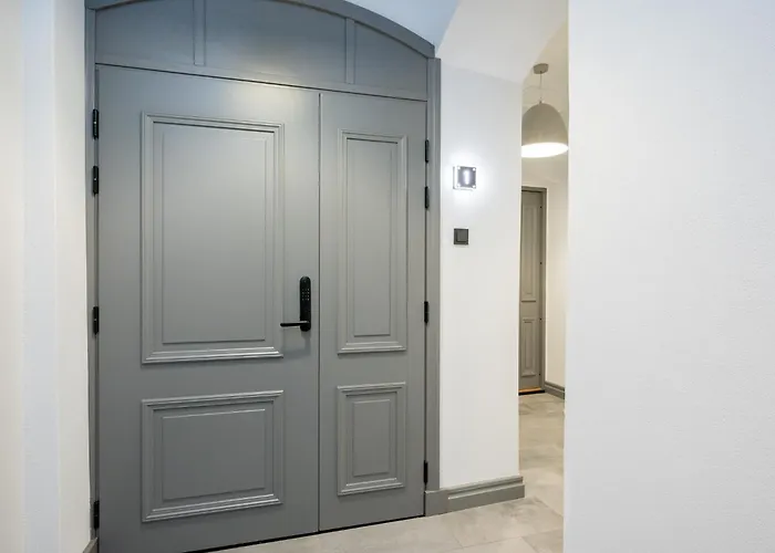 Belhome Lutsu In Old Town 公寓